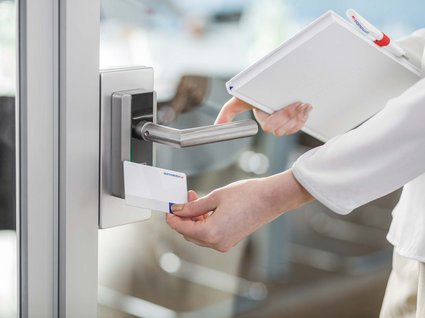 Schließanlagen kaufen oder automatisieren Schließanlagen kaufen oder automatisieren